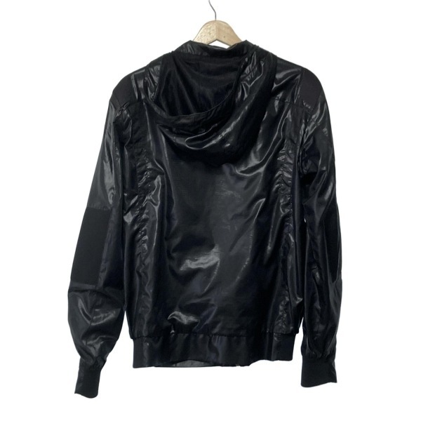 カルバンクライン CalvinKlein ブルゾン サイズM - 黒 メンズ 長袖/golf/ジップアップ/春/秋 美品 ジャケット_画像2