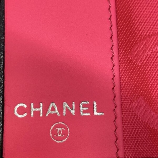 シャネル CHANEL キーケース カンボンライン ラムスキン 黒×白 6連フック 9648652 美品 財布_画像5
