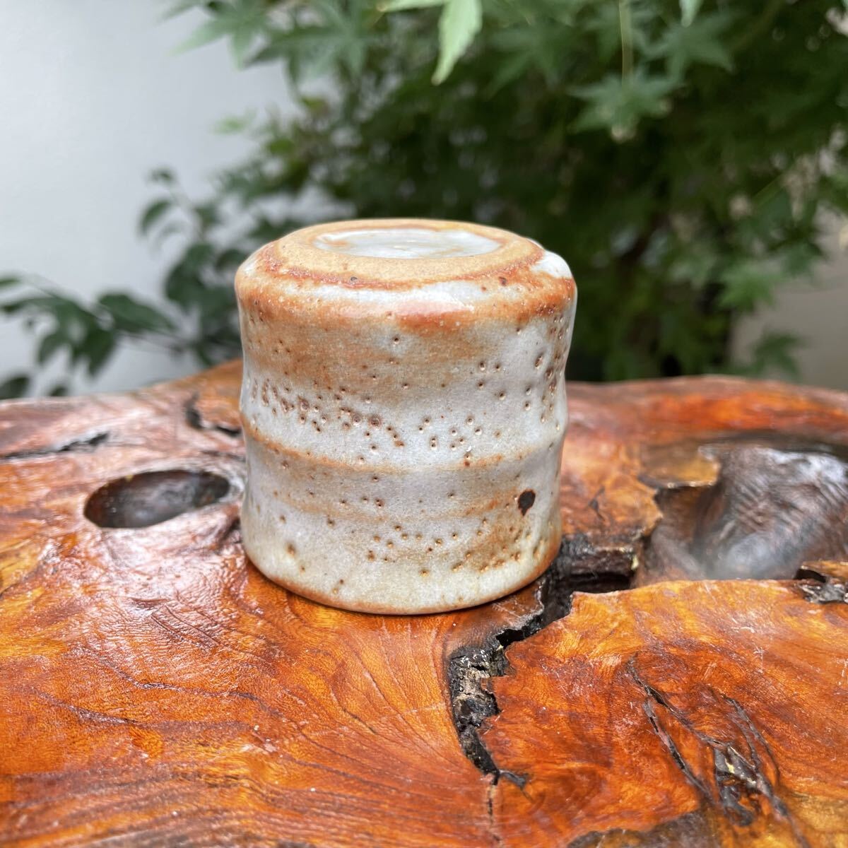 美濃焼 志野 寸胴 ぐい呑★猪口 盃 杯 酒器 晩酌 古民家 粋 レトロ アンティーク 風雅 膳 風流 風情 数奇 侘び寂び 伝統工芸 和樂_画像2