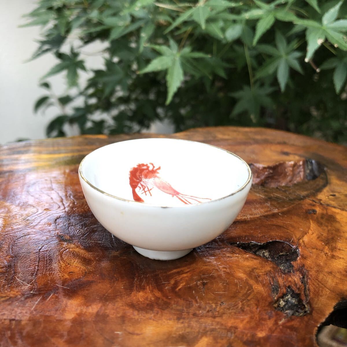 ビンテージ 金彩 海老 猪口★盃 杯 酒器 晩酌 ぐい呑 古民家 粋 レトロ アンティーク 風雅 膳 傾奇者 風流 風情 数奇 侘び寂び 吉祥 縁起_画像1