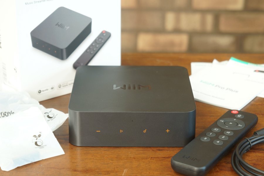 【美品】 WiiM Pro Plus ネットワークストリーマー 動作良好 美品 本体/リモコン/USB-C/RCA/光/マニュアル/元箱付 ＃R09461_画像2