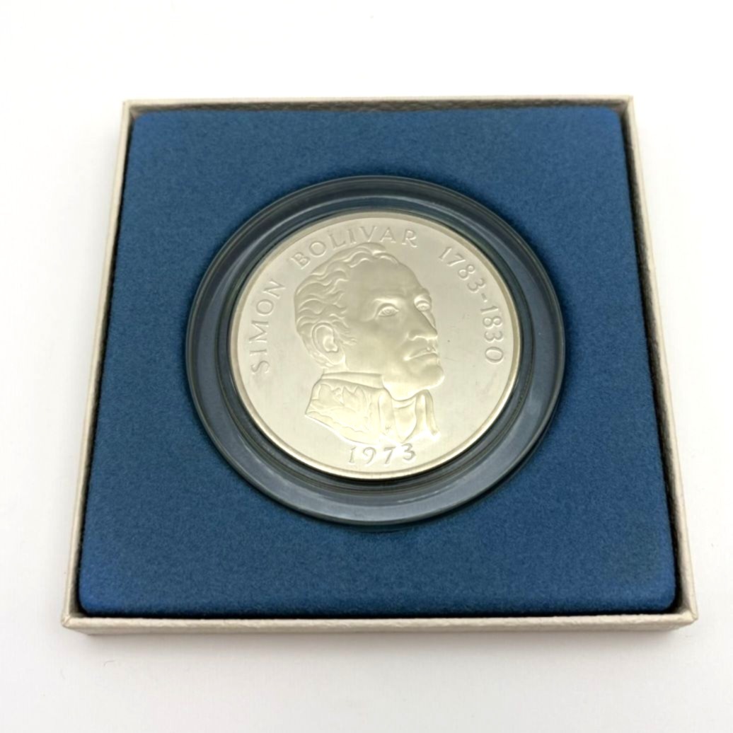 25品/A033267-10/KH22015/R104-301/【幕張】銀貨 1973 PANAMA 20 BALBOAS COIN SIMON BOLIVAR 1783-1830 箱付き
