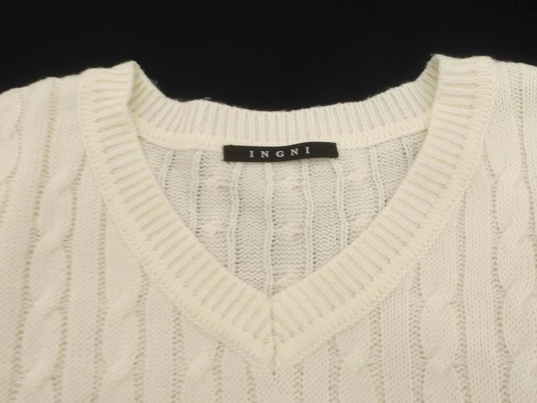 INGNI イング ケーブル編み Vネック ニット セーター sizeM/白 ◇■ ☆ fjb4 レディース_画像3