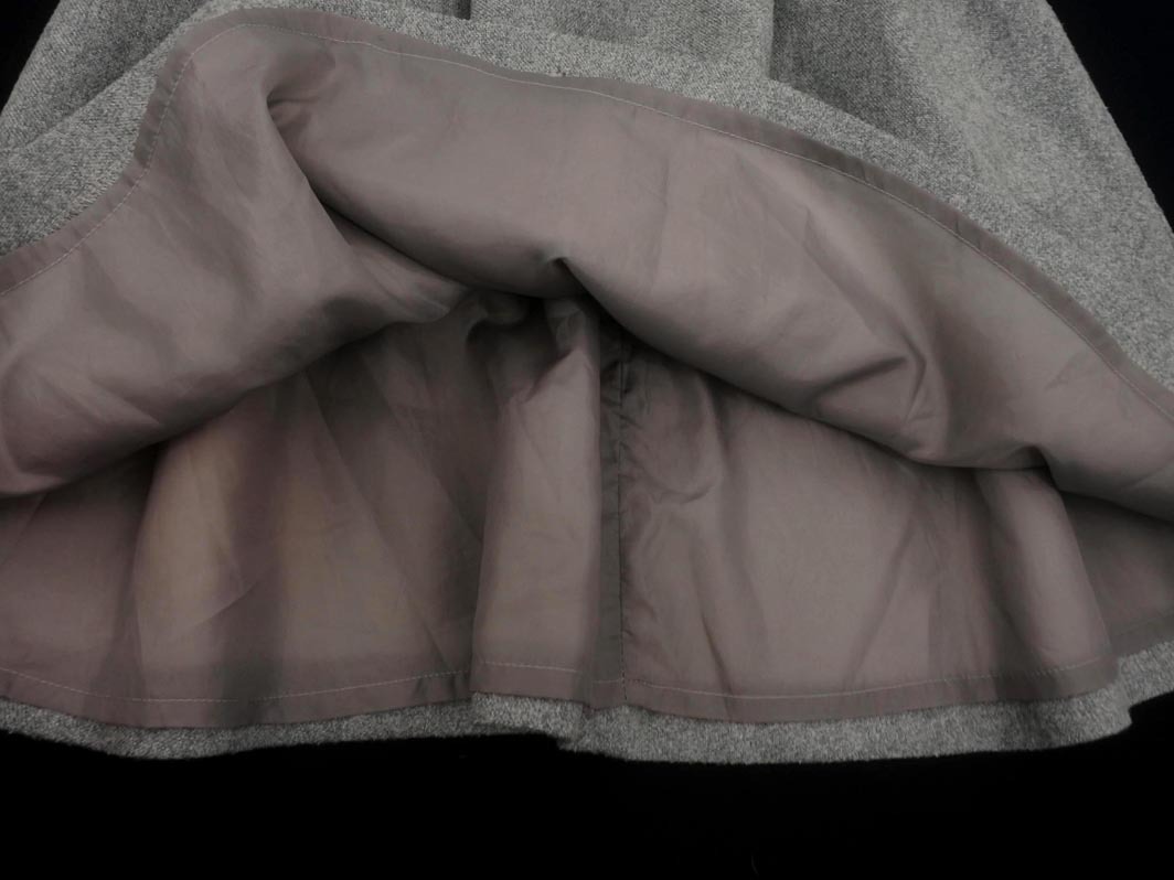 titty&Co. ティティーアンドコー タック Aライン 台形 スカート sizeM/グレー ◇■ ☆ fjd0 レディース_画像2