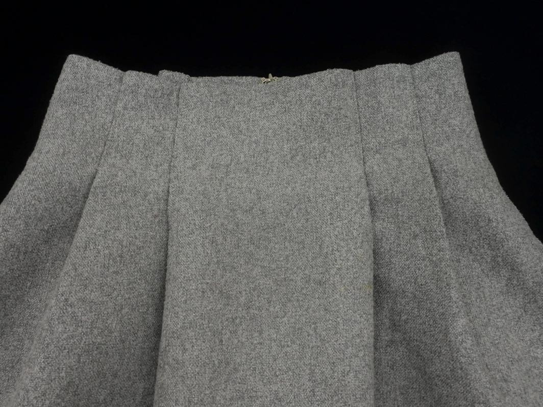 titty&Co. ティティーアンドコー タック Aライン 台形 スカート sizeM/グレー ◇■ ☆ fjd0 レディース_画像3