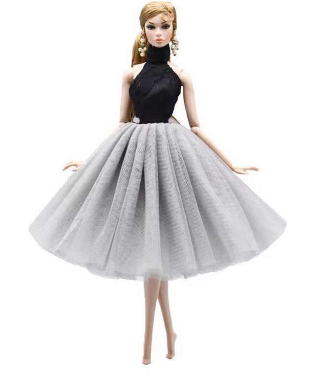 バイカラーショートドレスバービーちゃん・リカちゃん・お人形さん用 バービー お人形さん用 Barbie リカちゃん_画像1