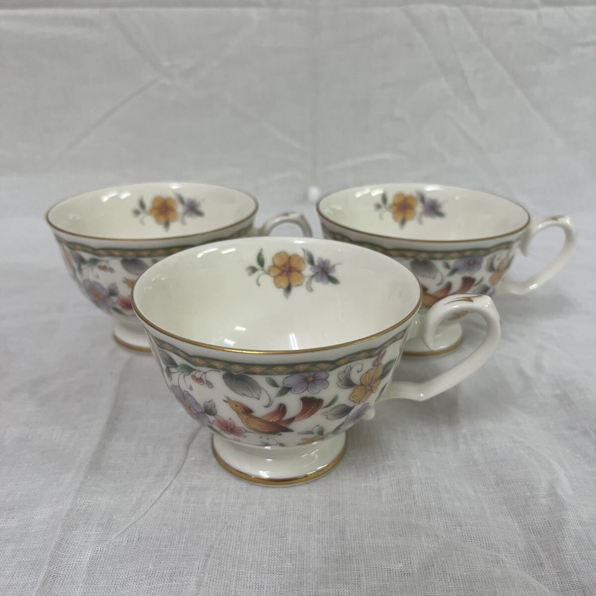 1080 yamaka fashion bone ティーカップ コーヒーカップ 金彩 洋食器 花柄 ヤマカ 3つ