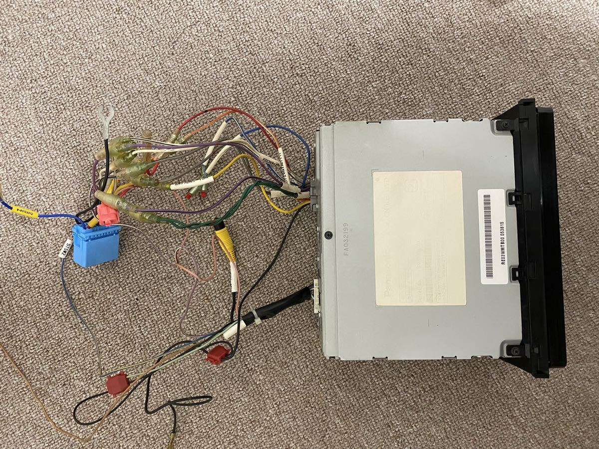 ★ストラーダ Panasonic カーナビCN-RE03WD ★地図データ2016年_画像9