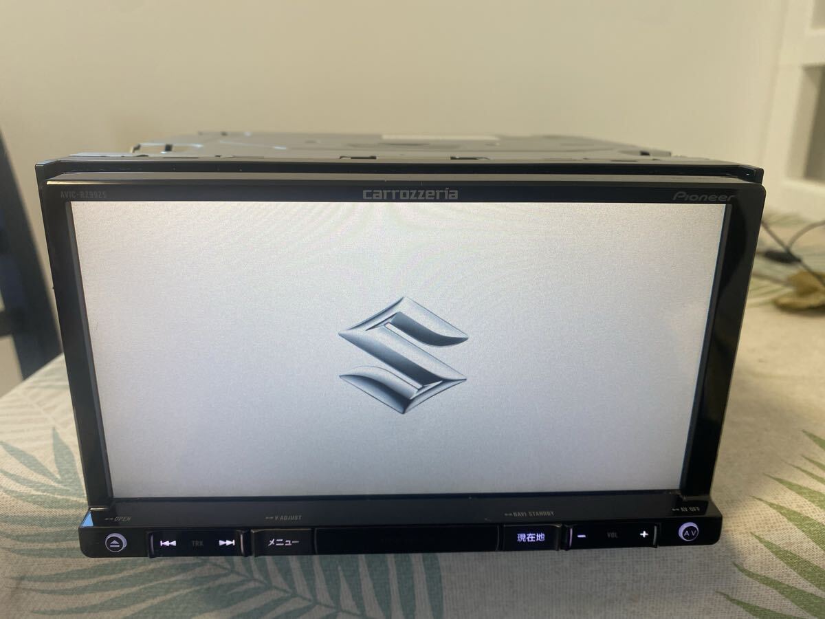 ★Carrozzeria PioneerカーナビAVIC-RZ99zs★_画像1