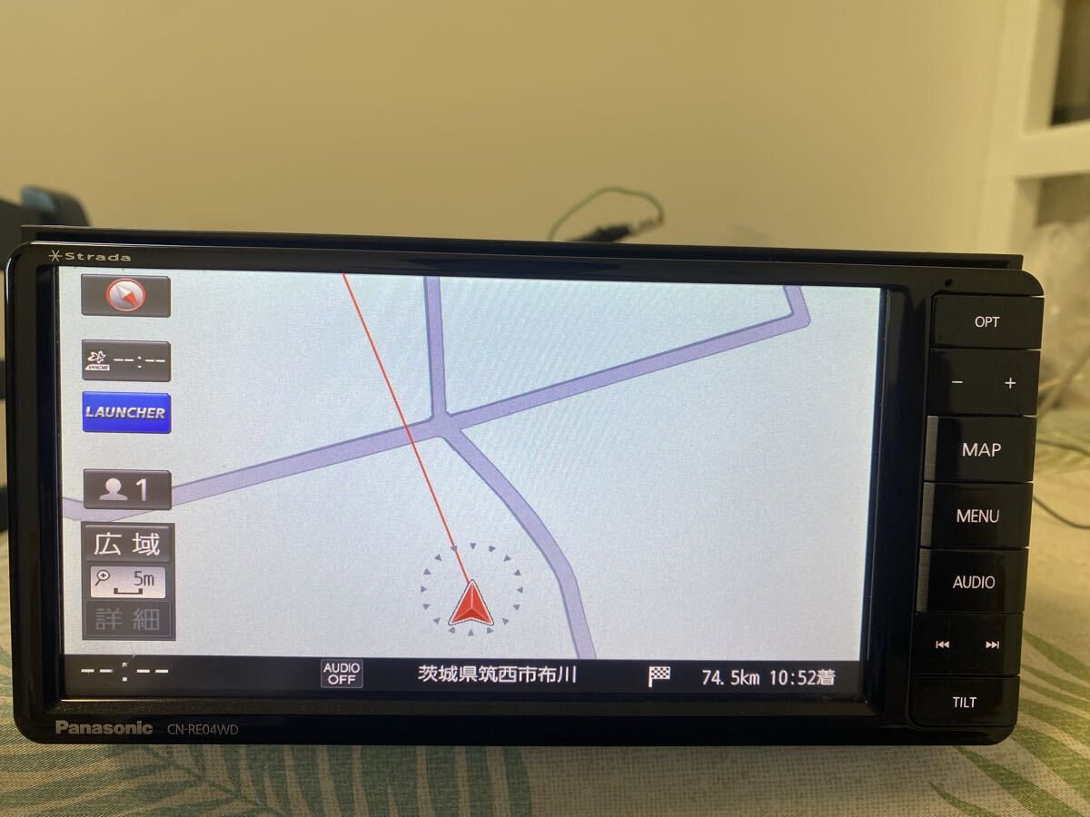 ★ PanasonicカーナビCN-RE04WD ★地図データ2017年_画像2