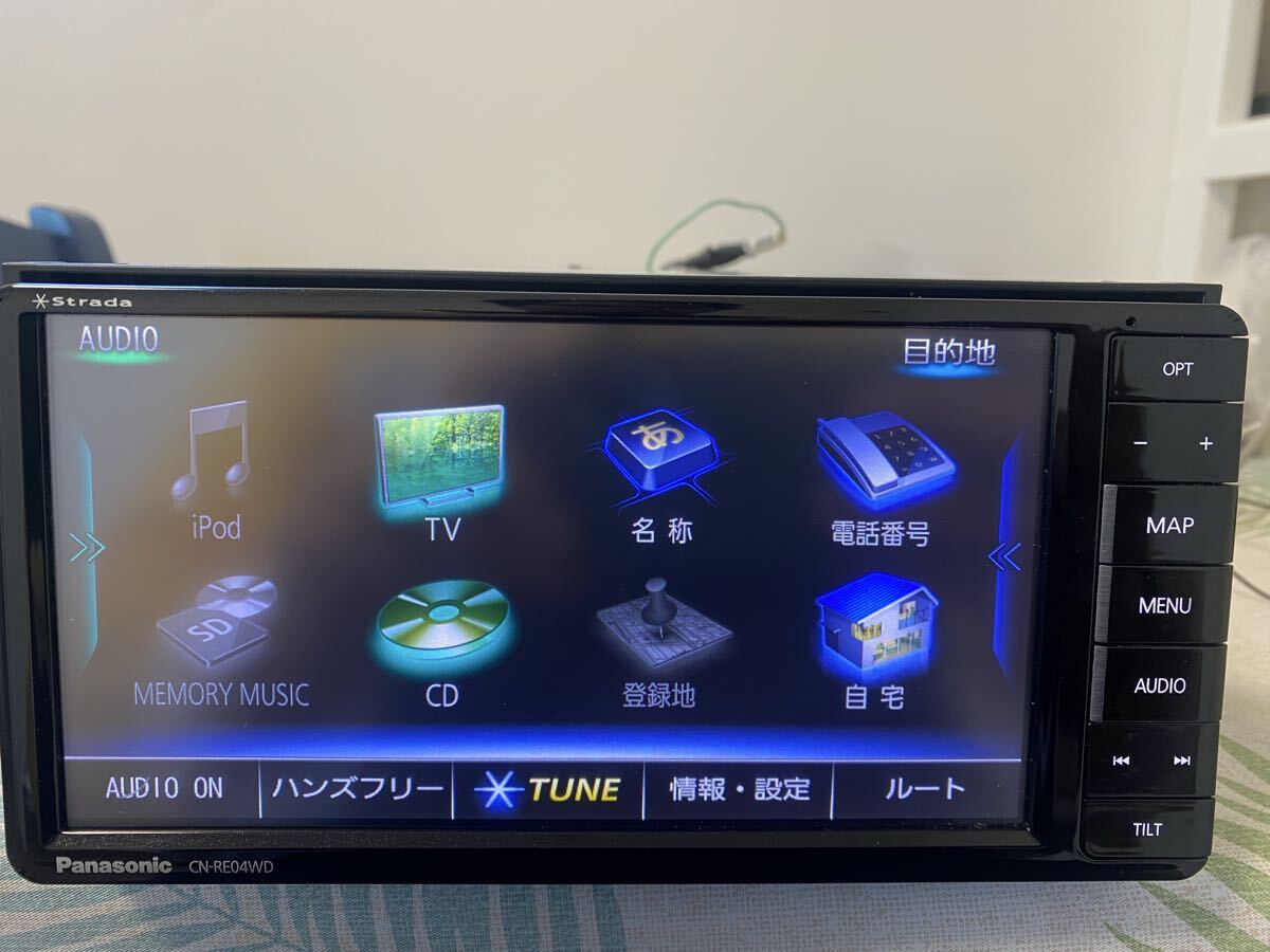 ★ PanasonicカーナビCN-RE04WD ★地図データ2017年_画像4