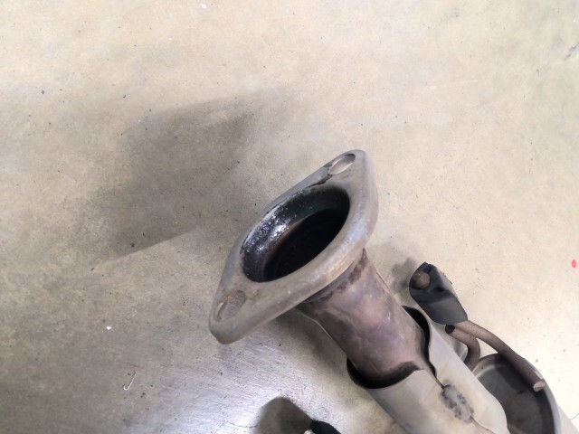 ティーダ DBA-C11 エキゾーストセンターマフラー 15M HR15DE C42 20300-ED000_画像5