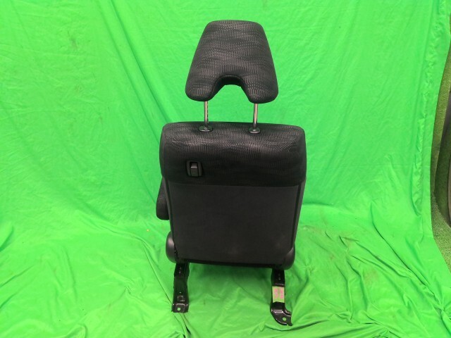 ステップワゴン DBA-RK1 ドライバーシート G コンフォートセレクション R20A NH731P_画像2