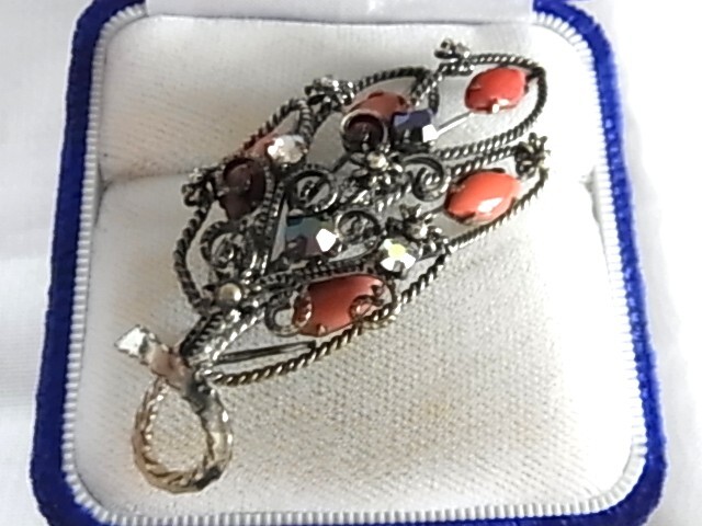 ビンテージ／ヴィンテージ　珊瑚トーンとオパールトーンとマーカサイトトーンのストーンが煌くビジュー　素材不明　花束モチーフブローチ※_画像4
