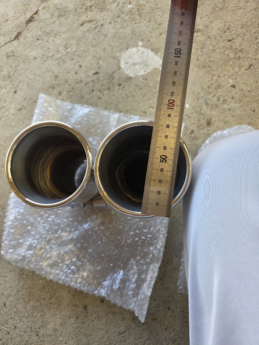 マフラーカッター　BMW F11 535にて使用を検討していたものです_画像5