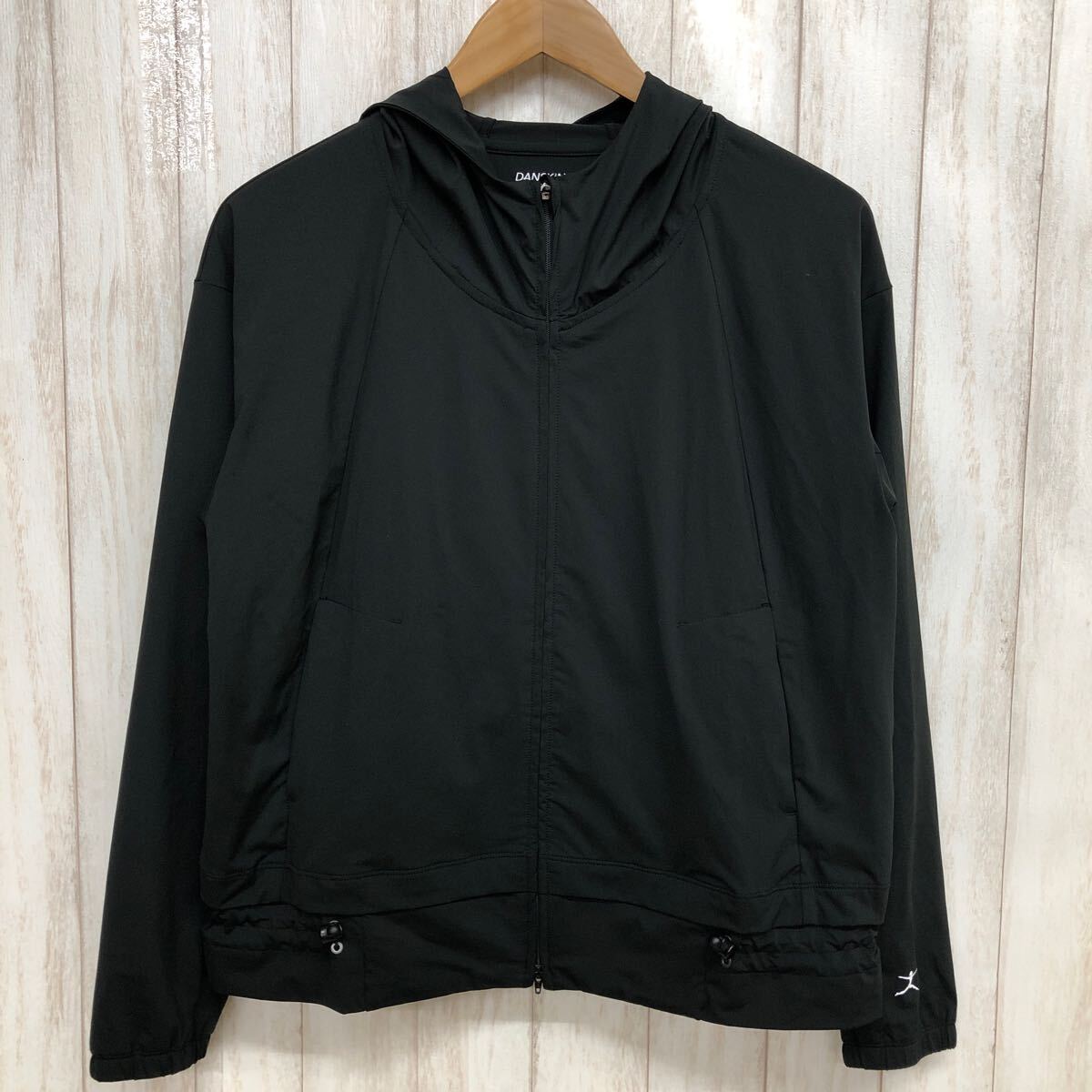 DANSKIN ダンスキン ジップアップジャケット Lサイズ パーカー ポリエステル 黒 レディース YF587_画像1