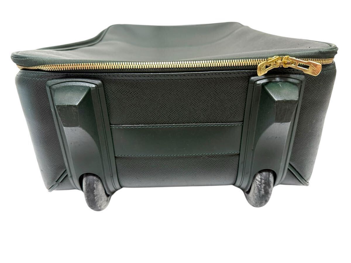 LOUIS VUITTON ルイヴィトン M23312 タイガ ペガス55 2輪 キャリーバッグ スーツケース トラベルバッグ ブラック系 グリーン系_画像6