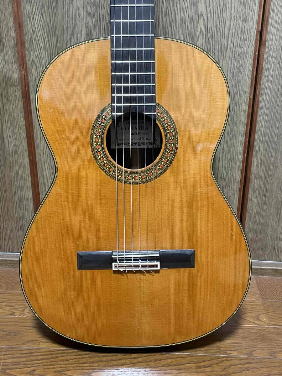 KODAIRA AST-40　TOP単板 小平 ハンドクラフト　クラシックギター 　ケース付き used_画像3