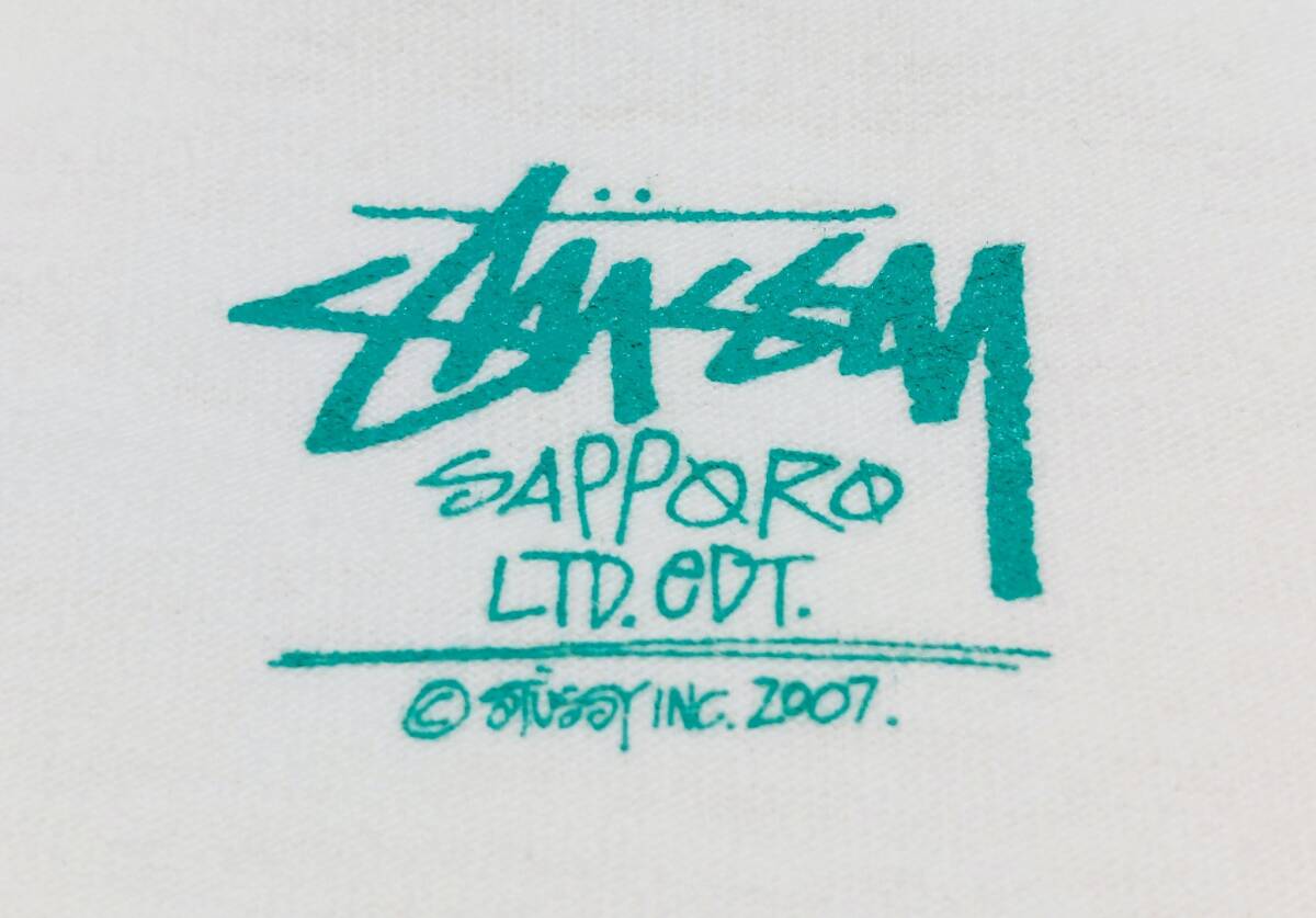 超激レア希少！新品タグ付き！STUSSY ステューシー 2007札幌チャプト限定ワールドツアーTシャツ XL ホワイト 入手困難デッドストック_画像3