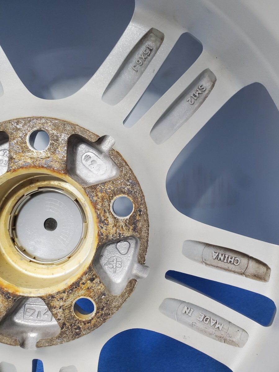 195/65R15 スタッドレス 深溝 バリ溝 23年式 ブリヂストン VRX2 15インチ 6J 5H PCD114.3 送料全国一律 T2436 _画像10