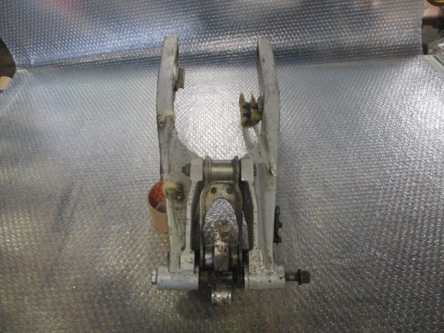 A7AK08 ヤマハ YZ80 スイングアーム 4LB S_画像4