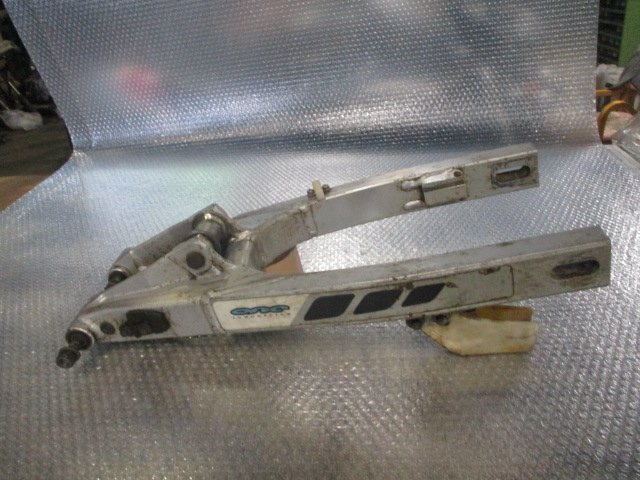 A7AK08 ヤマハ YZ80 スイングアーム 4LB S_画像3