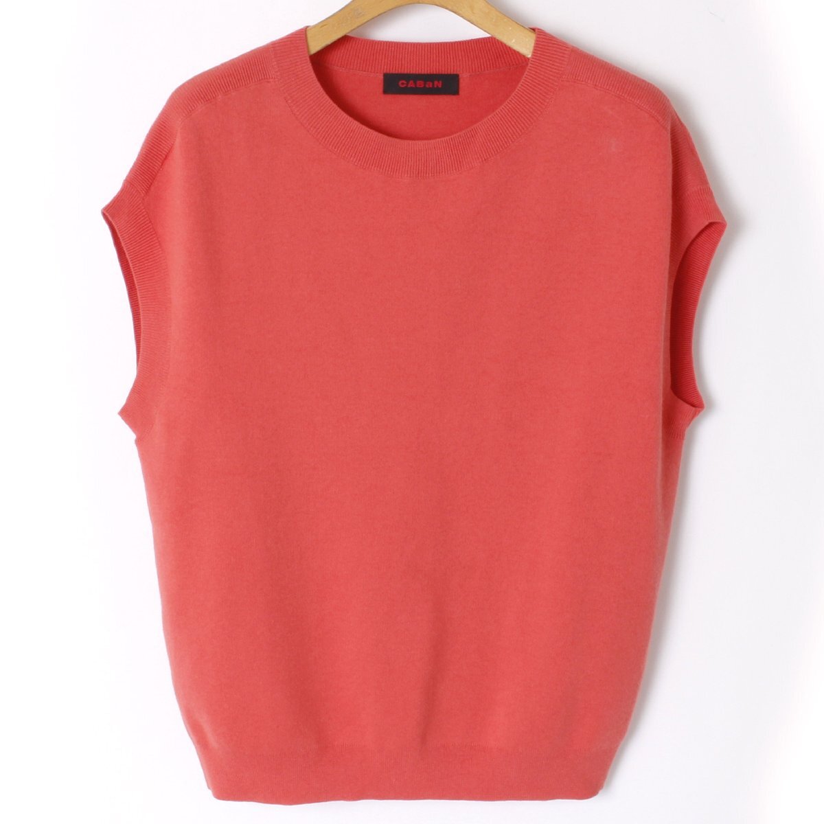 CABaN コットン カシミヤ クルーネック ニットベスト 定価30,800円 sizeS レッド 59029402002 キャバン ユニセックス_画像2
