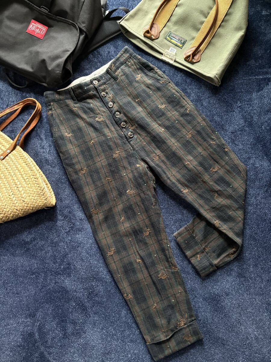 超美品 定価30,800円 Ne-net ネネット 高品質コットン ピケ生地 サルエルパンツ ハイウエスト釦 お洒落刺繍パンツ size2(M) ウエスト78cm_画像10