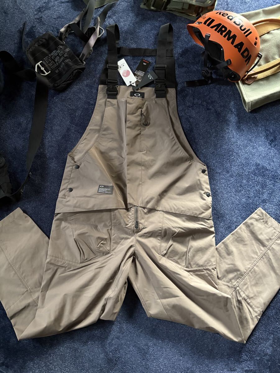 新品 定価25,300円 オークリー OAKLEY 高性能オーバーオール Fgl Class C All In One 1.0 スノボ/スキー ロングパンツ sizeXL FOA406351_画像5