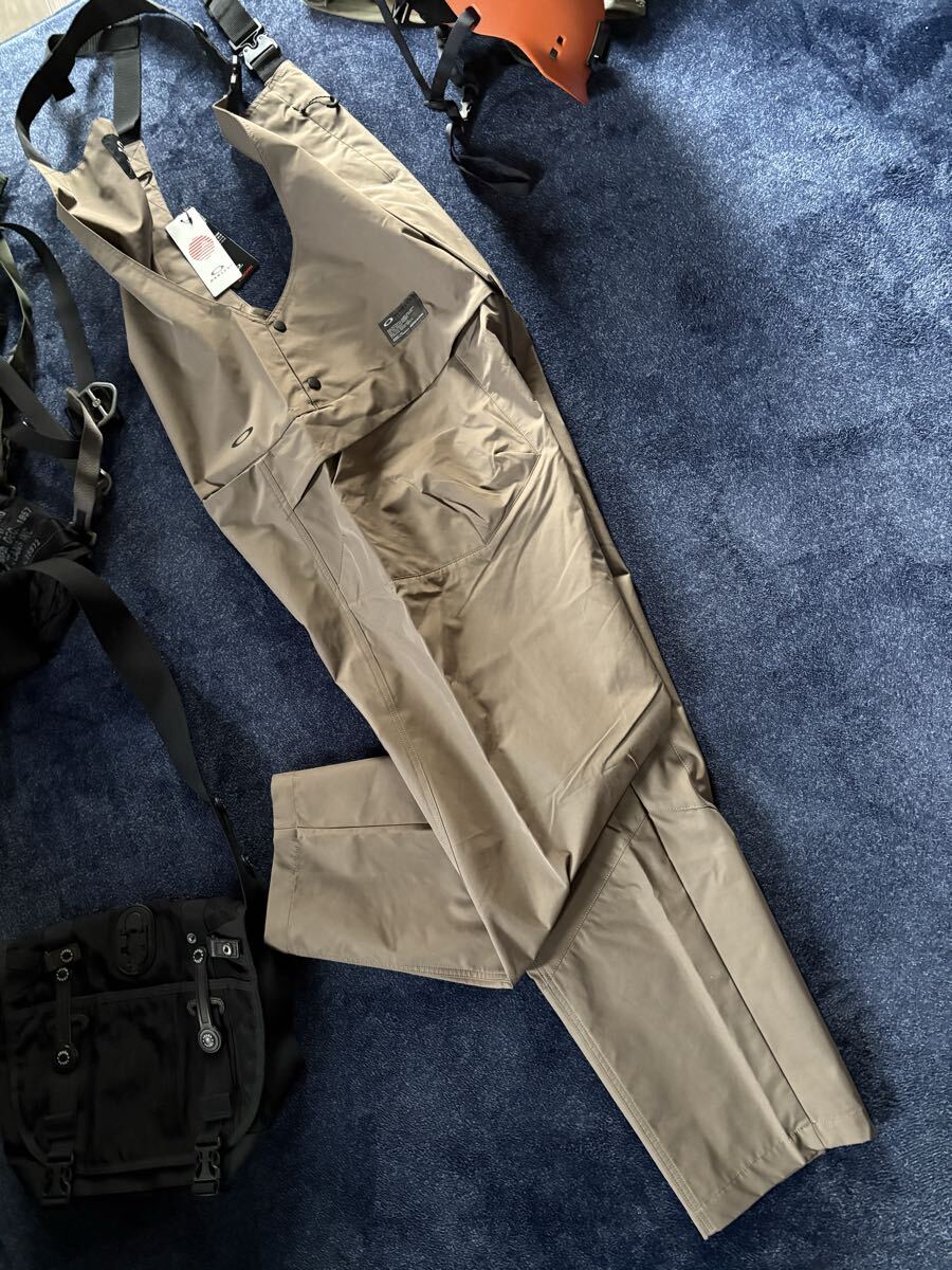 新品 定価25,300円 オークリー OAKLEY 高性能オーバーオール Fgl Class C All In One 1.0 スノボ/スキー ロングパンツ sizeXL FOA406351_画像8