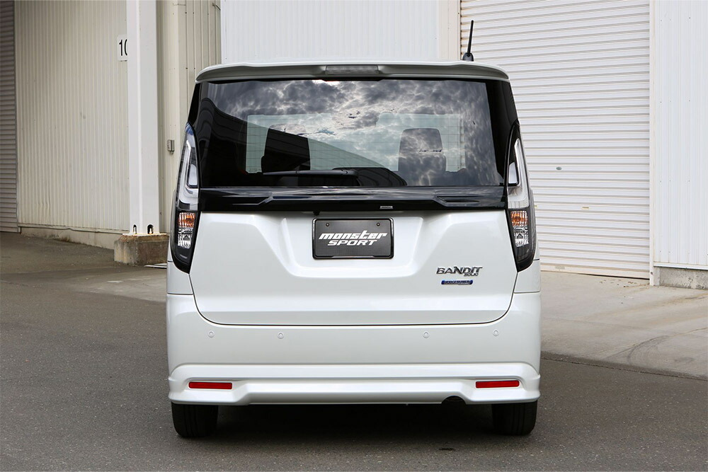 モンスタースポーツ バックドアガーニッシュ ブラック ソリオバンディット MA37S 20.12~ K12C NA+WA05A FF/4WD 個人宅配送不可_画像2
