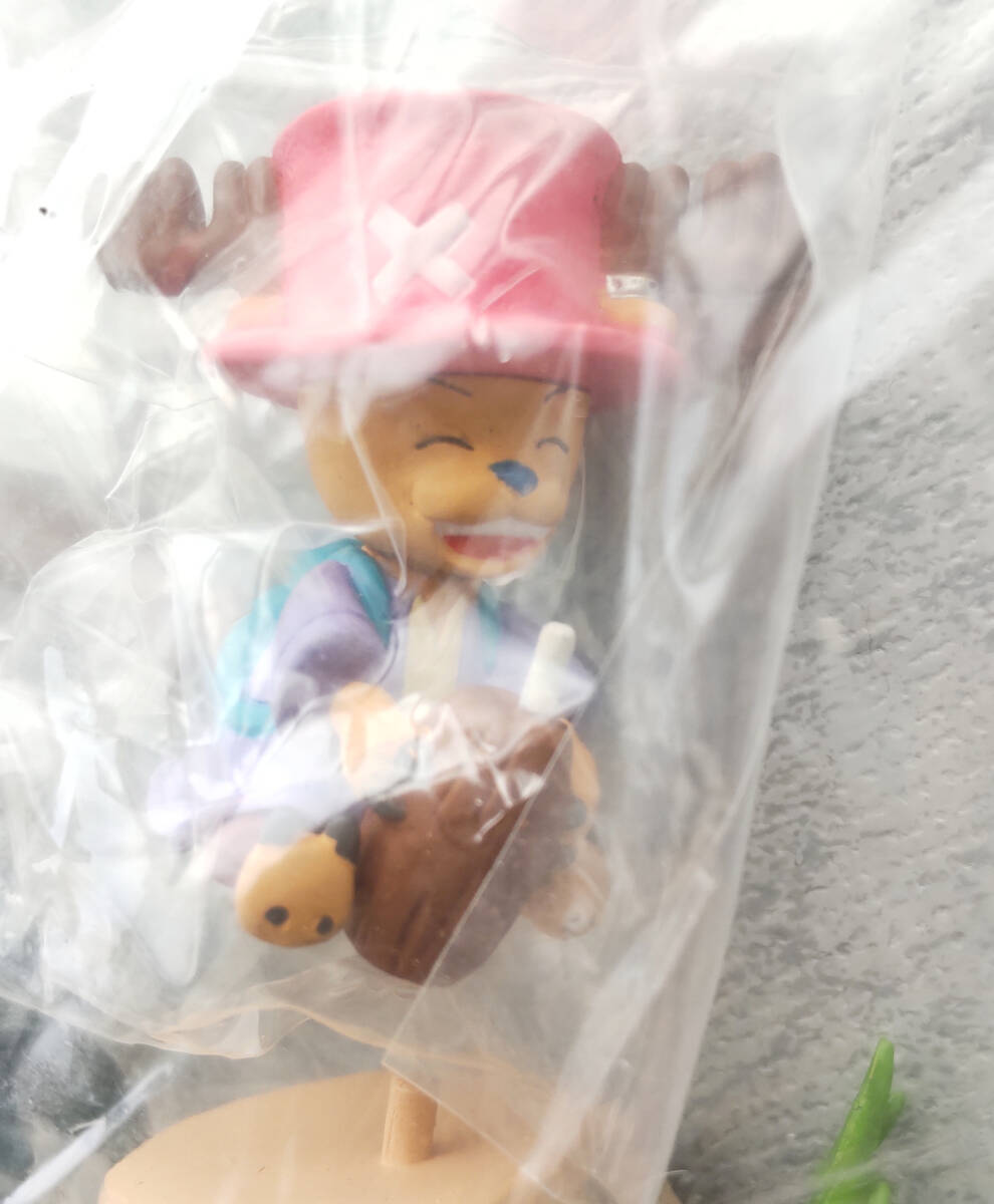 ONE PIECE ワンピース ジオラマ ワールド PART.1　ナミ＆チョッパー　2体セット　バンダイ　ガチャポン　2002年　【未開封品】_画像7