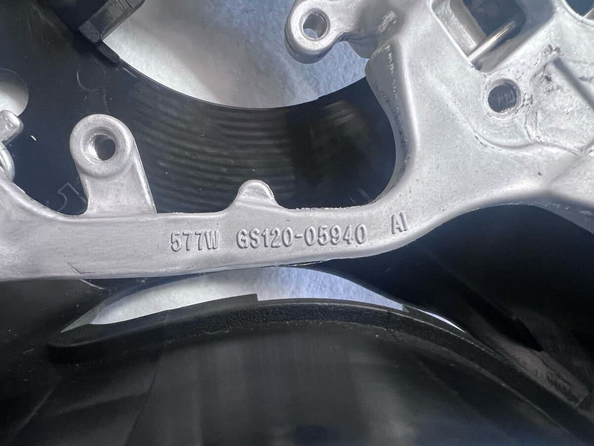 新車外し トヨタ 80系 ノア ヴォクシー エスクァイア 60 ハリアー レザー 純正ステアリング ハンドル GS120-05940_画像3