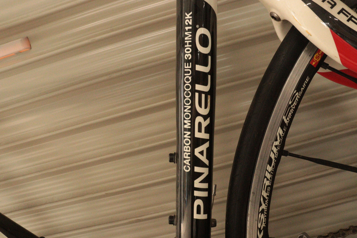 PINARELLO FP3 ピナレロ ロードバイク CARBON MONOCOQUE KSYRIUM ES CONTINENTAL ULTRA SPORT 23-622(700×23C) Ｄランク_ＺIR_C0929-I006_画像4