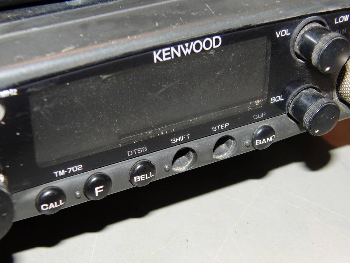 KENWOOD Kenwood TM-702 144/430M Hz диапазон FM Mobil машина рация контейнер оригинальный Mike есть текущее состояние товар /BT20
