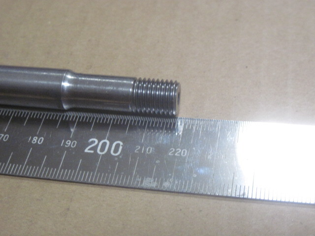 SUZUKIレースKIT？チタンハンガーボルト M10x1,25/L=217ミリ位 /ヘッド12ミリ1本　検索 油冷GSX-R750/1000/TT-F1レーサー/33ER/XR/ワークス_画像4