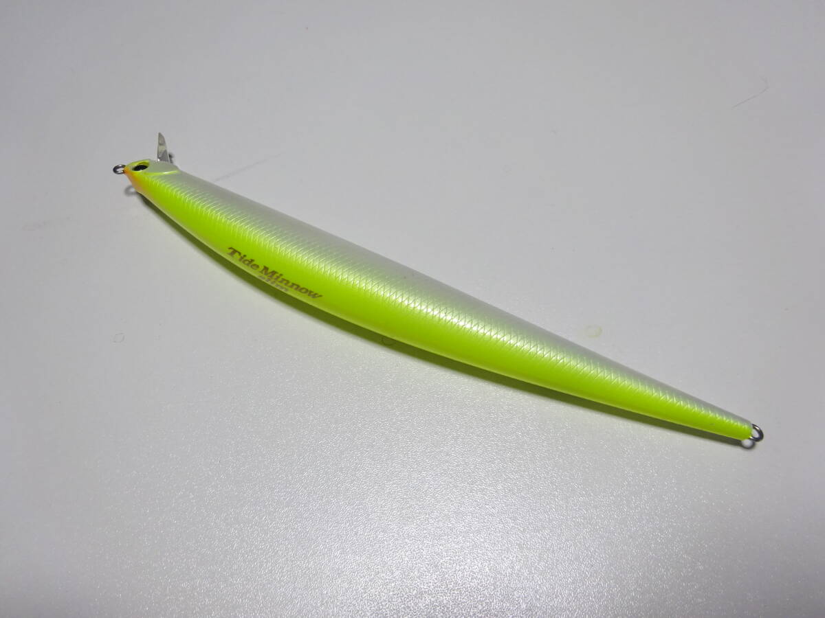 タイドミノー　スリム　175　チャートバック　　必須　サーフシーバス　ぶっ飛びです　サヨリパターン_画像4