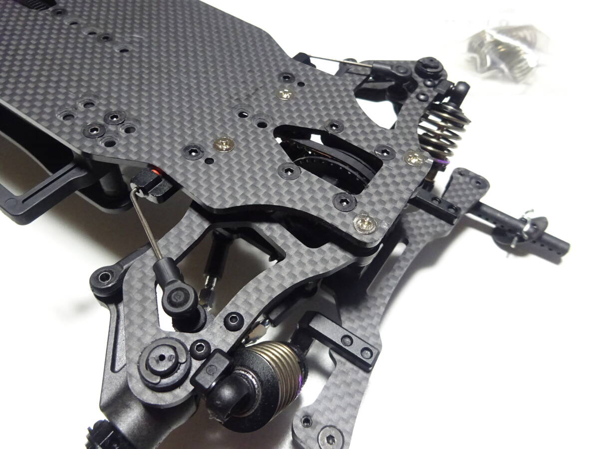 ヨコモ MS1.0 走行少ないです ターンバックルアッパーアーム スプリング 交換済み 程度良好_画像9