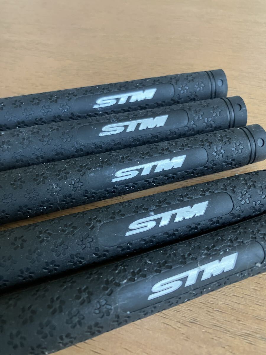 【格安/新古品/格安】ＳＴＭグリップ M1? ブラック　Ｍ６０の5本　装着１週間で抜き取り品、※バックラインは無し（送料無料）_画像2