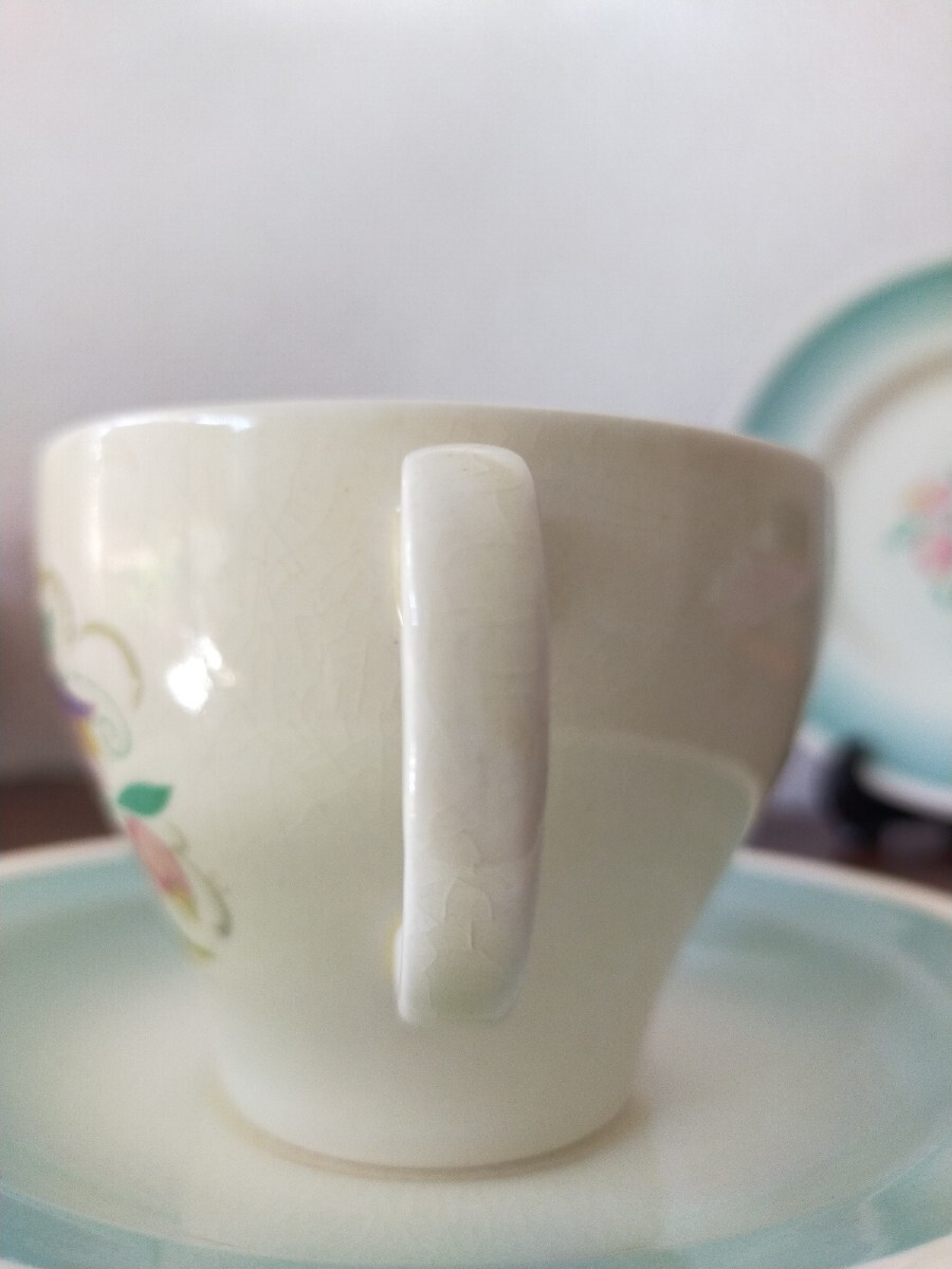 スージークーパー☆ドレスデンスプレイ☆グリーン☆ティートリオセット　カップ&ソーサー、ケーキプレート_画像3