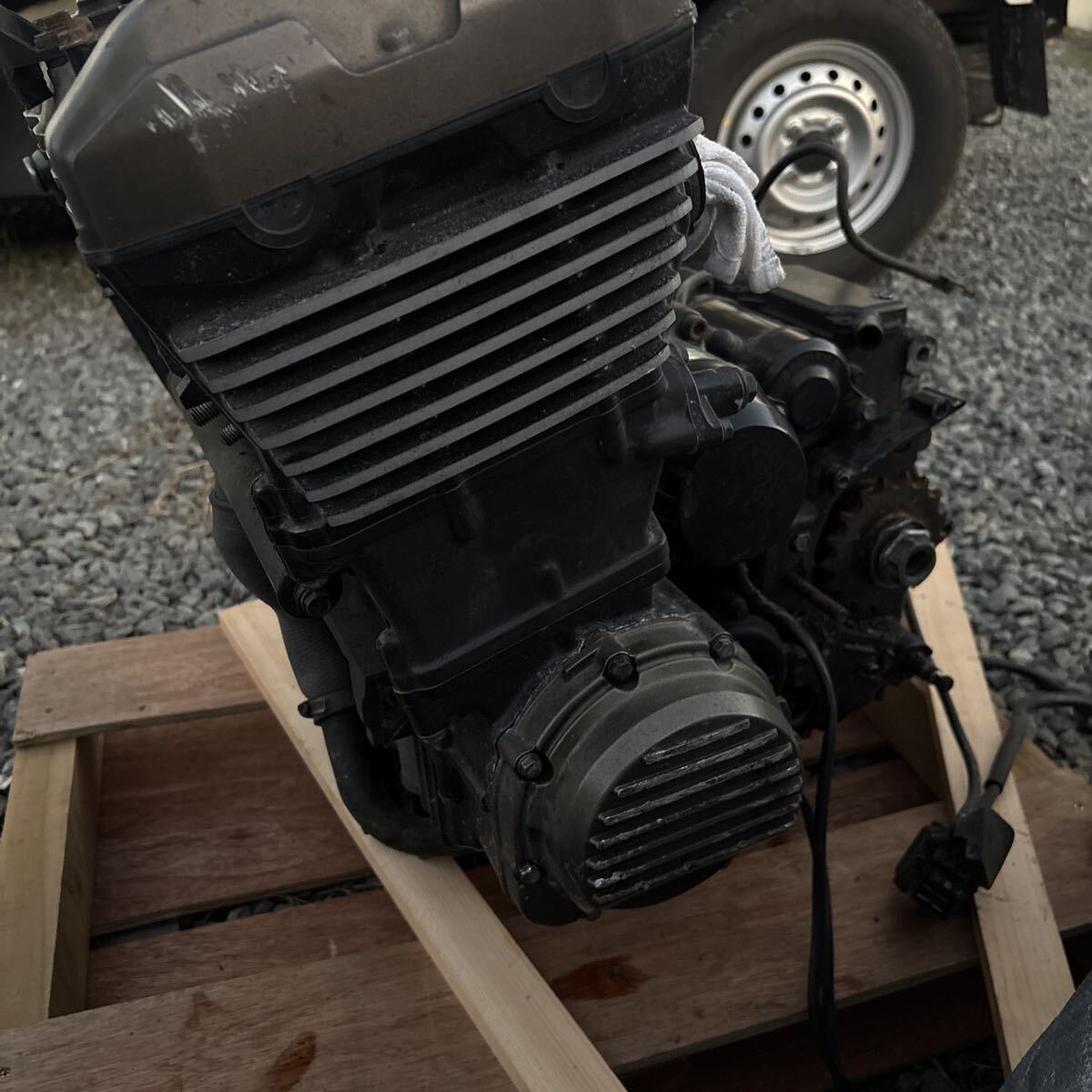 ZRX1200R ダエグカバー付き　エンジン一式