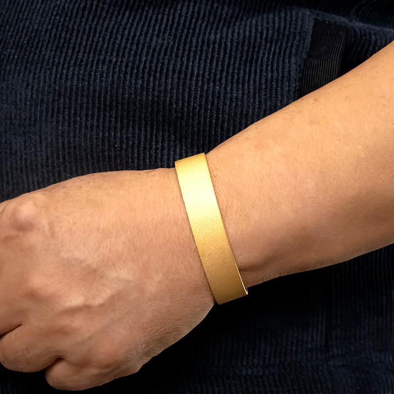 24金 バングル ブレスレット 純金 鍛造 造幣局検定刻印付 メンズ 幅15ミリ 18cm 金 ゴールド 24K k24 ダイヤモンドダスト シンプル_画像2