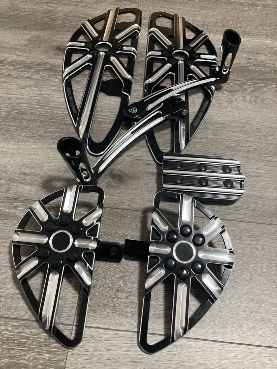 即納　送料込み　フロアボード　フルセット　パッセンジャー　ハーレー　ツーリング　ソフテイル フットペグ　シフター　ブレーキ_画像2