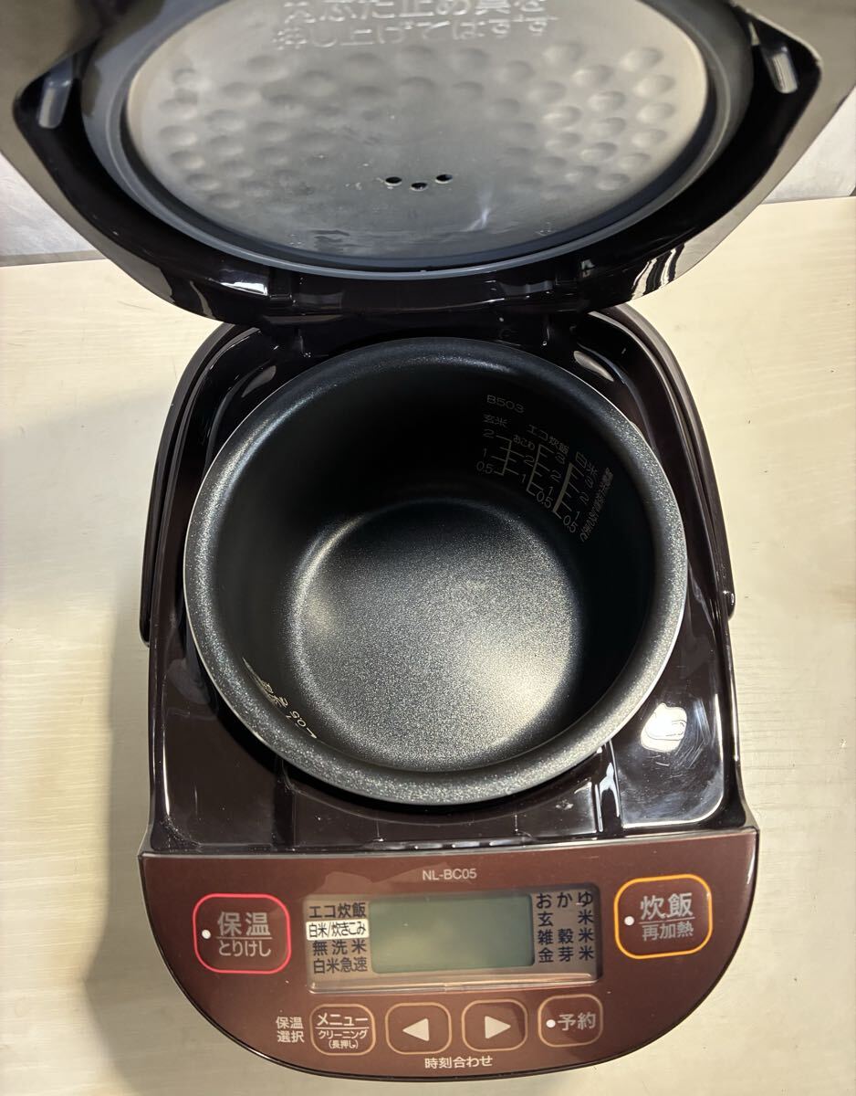 ☆ 象印 ZOJIRUSHI マイコン炊飯ジャー 極め炊き NL-BC05型 20年製 炊飯器 ①_画像2