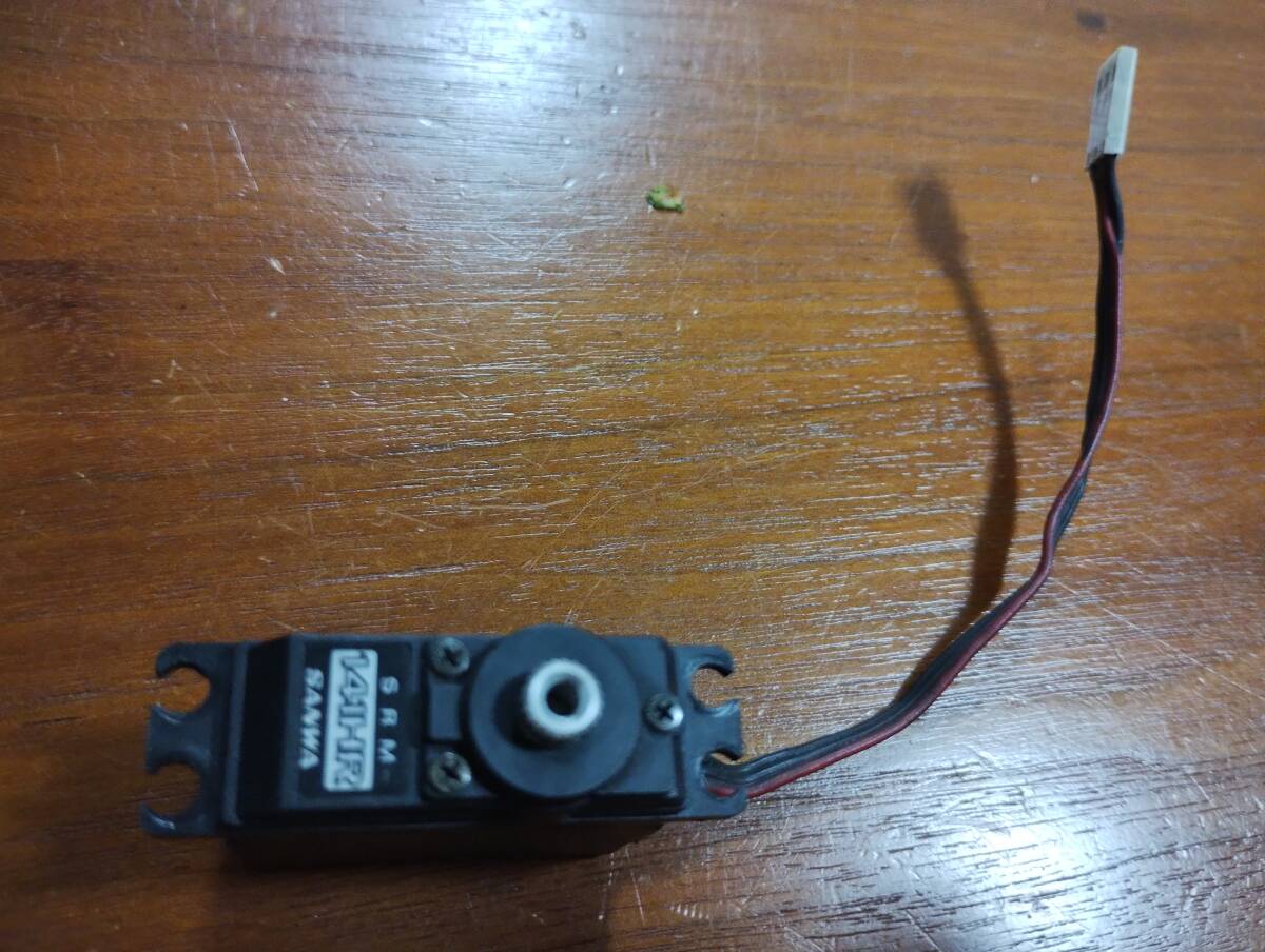 サンワ SRM141HR ミニサーボ 1/12 _画像5