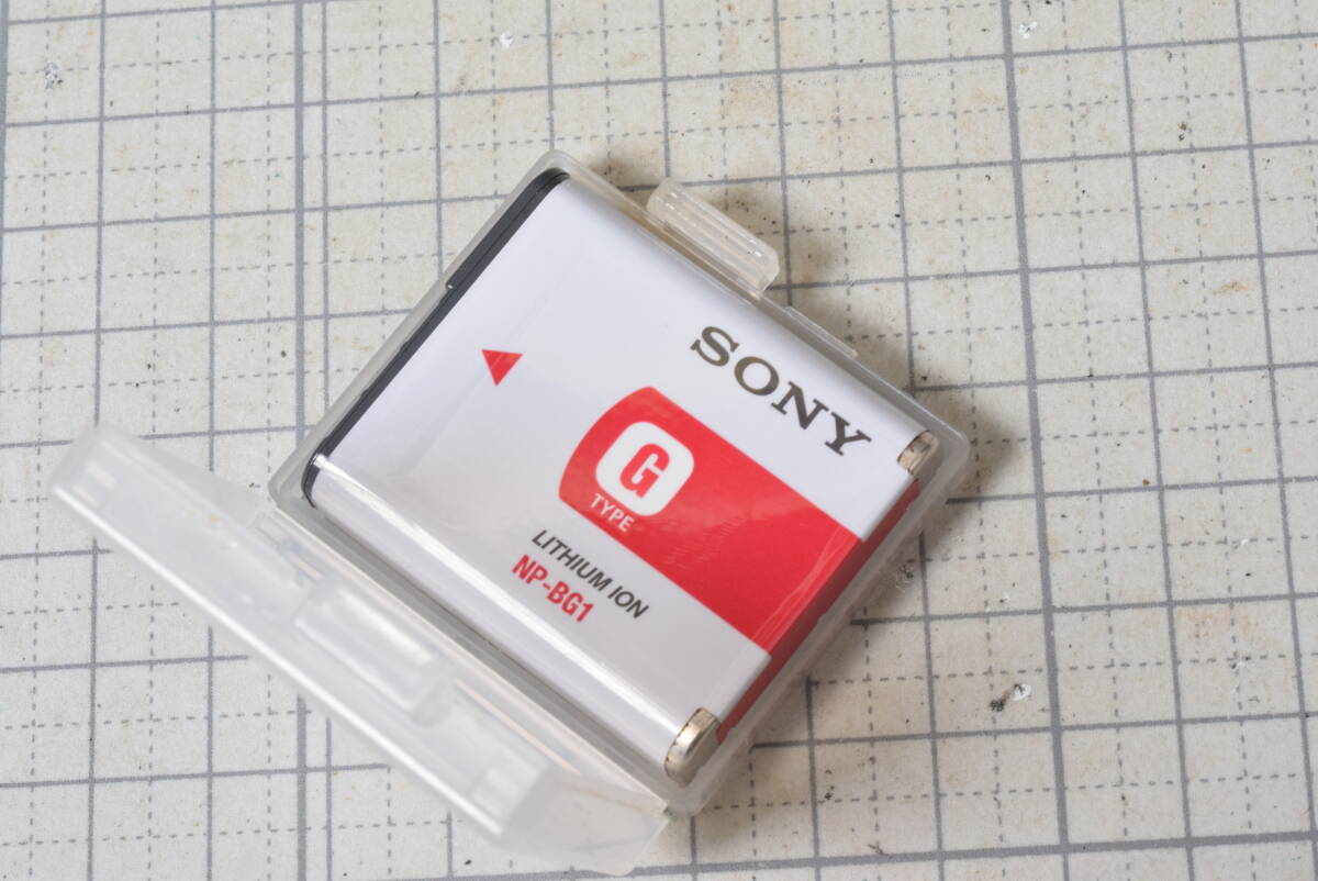 ＃920　バッテリー（中古）　補償はできません　　SONY　NP-BG1_画像2