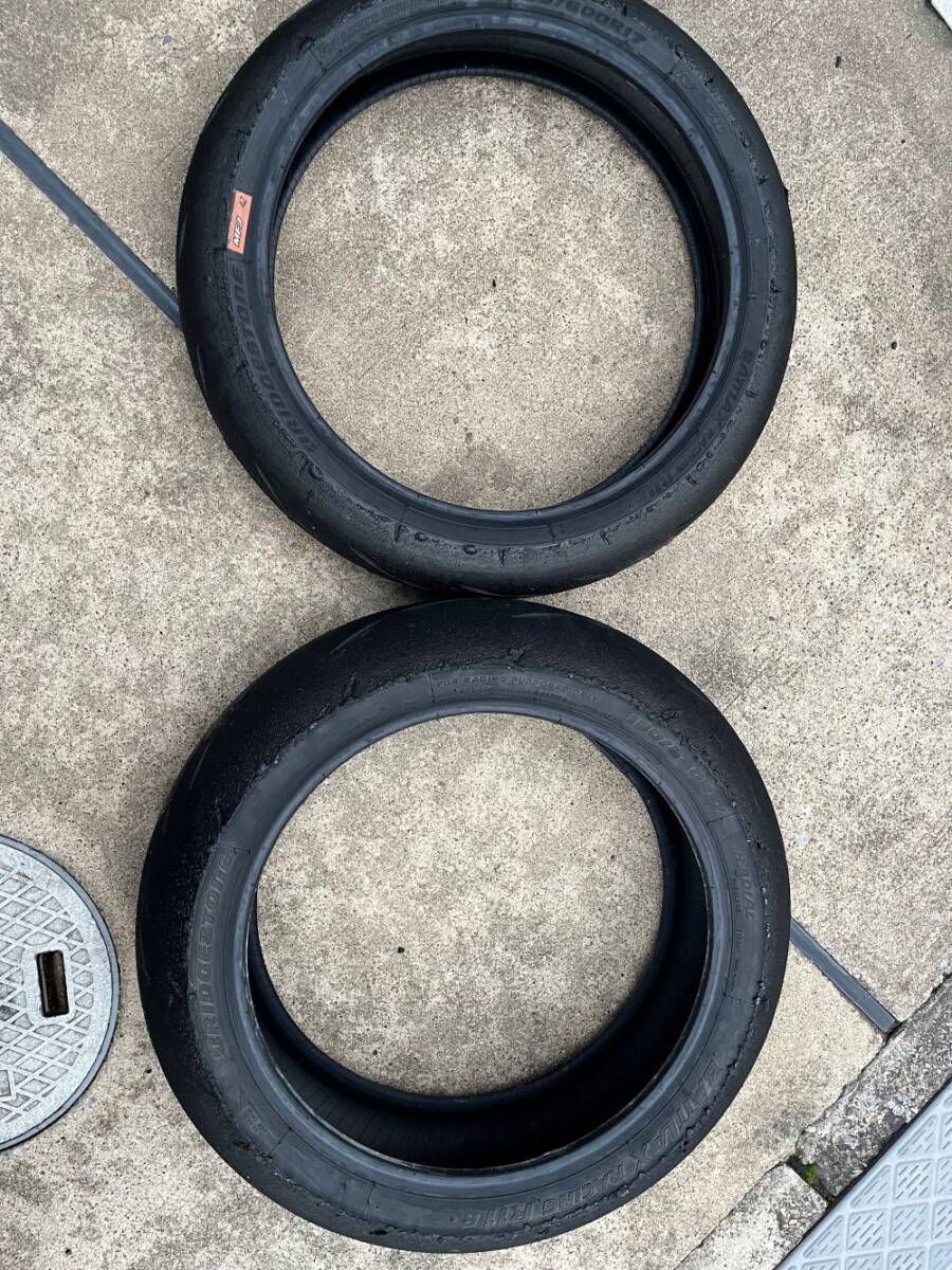 ブリジストン　BRIDGESTONE　バトラックス　R11　ST600　120/600R/17 180/640R/17　前後セット　中古④_画像1