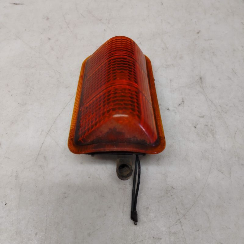 U42T модифицировано Minicab оригинальный левый габаритный фонарь 1A3-15-2/25G394* включение в покупку не возможно