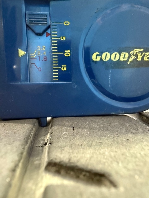 【2024年製 練習用に】205/50R15 86V BRIDGESTONE ブリヂストン POTENZA ポテンザ RE-71RS 24年製 中古品4本セット(F)_画像6