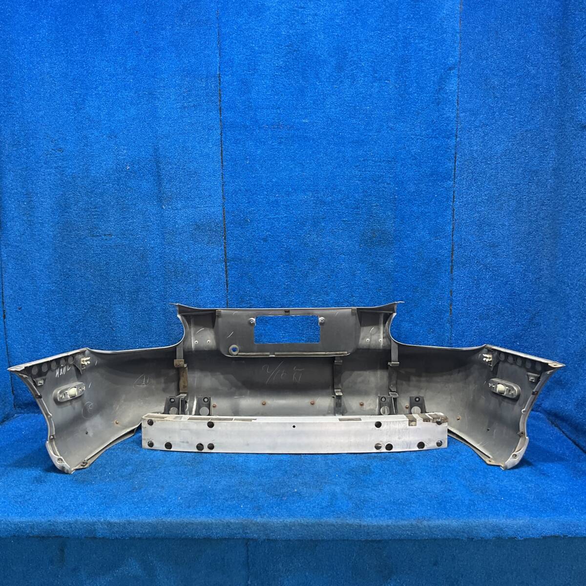 [AK-0030779][N2] H16 Mazda Roadster NB NB8C ограниченная модель поздняя версия турбо 6MT [ задний бампер "губа" усиливающий элемент ] 626666